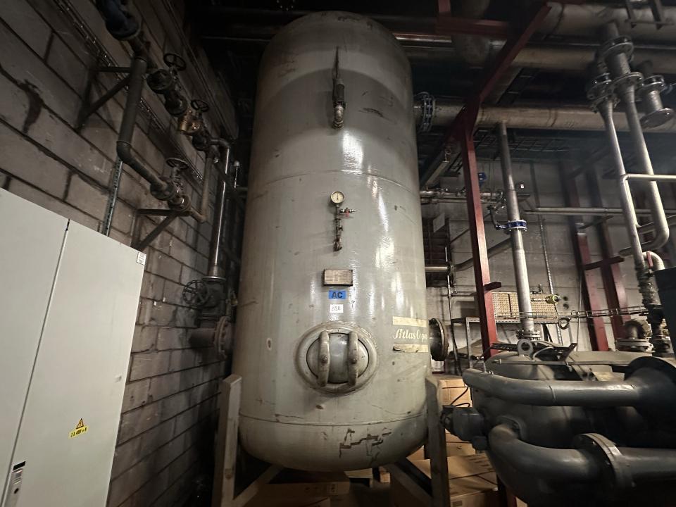1982 Atlas Copco Compressor tank Compressed Air and Vacuum Equipment