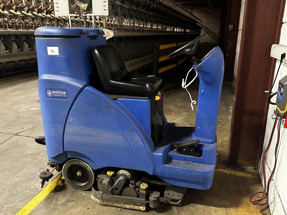 Nilfisk Scrubtec R6 71C Cleaning machine 1 Cleaning wagons