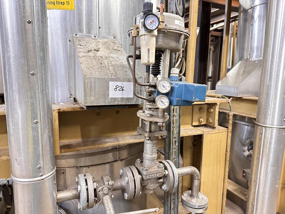 Regulating valve Valves