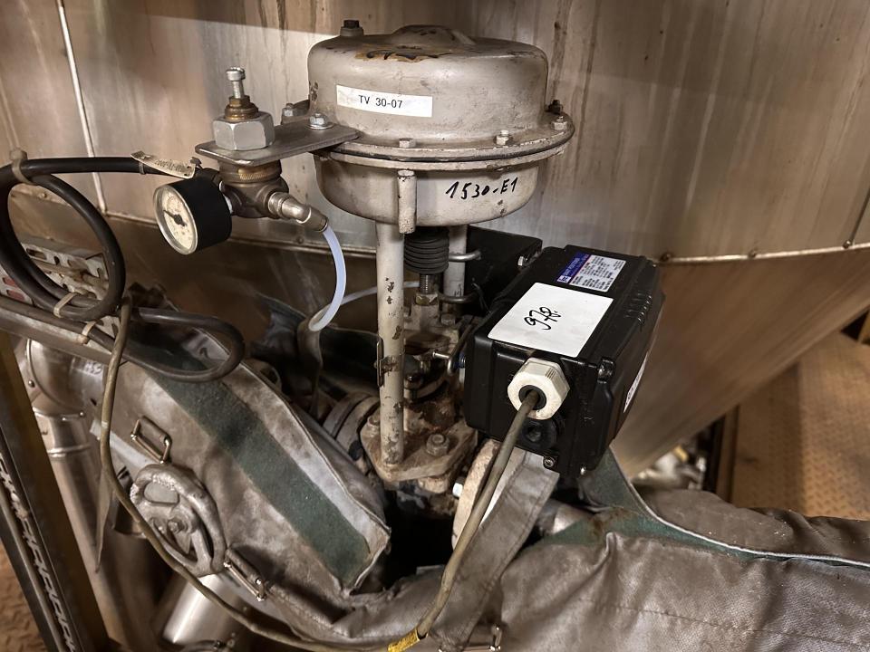 Regulating valve with Smart Positioner from YTC Valves