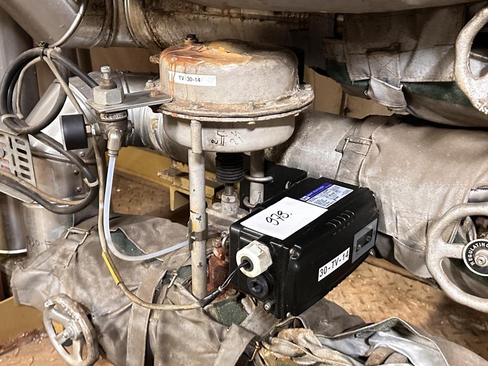 Regulating valve with Smart Positioner from YTC Valves