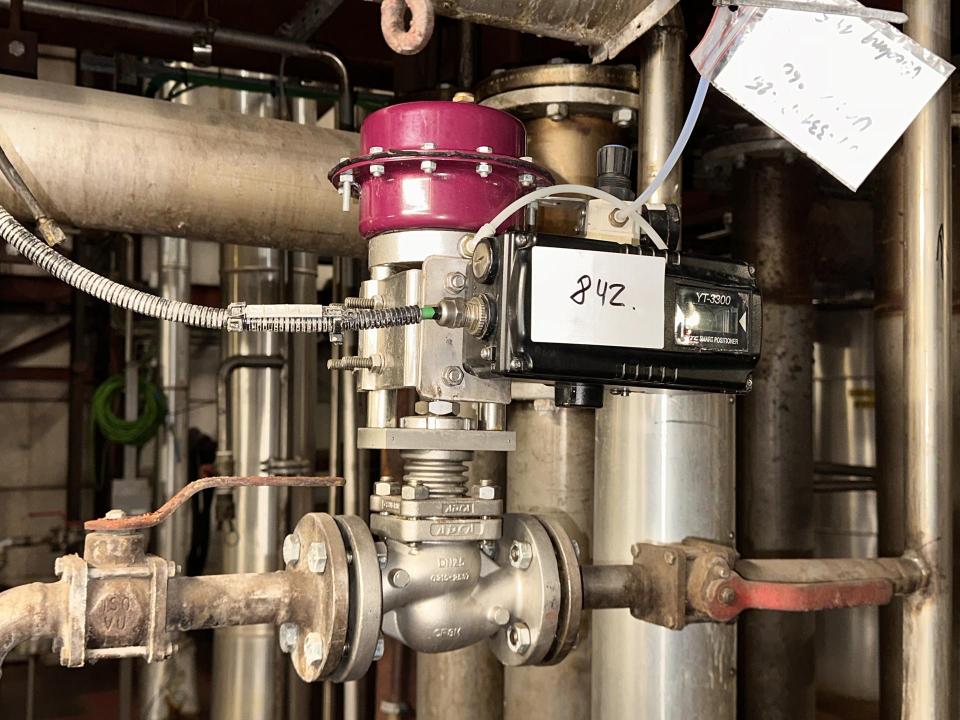 Regulating valve with Smart Positioner image