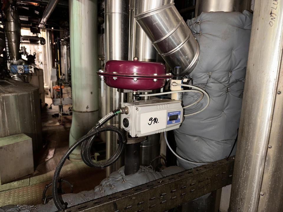Regulating valve with Smart Positioner from YTC Valves