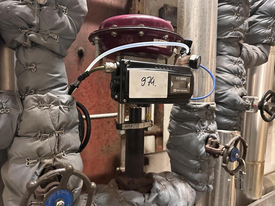 Regulating valve with Smart Positioner from YTC Valves