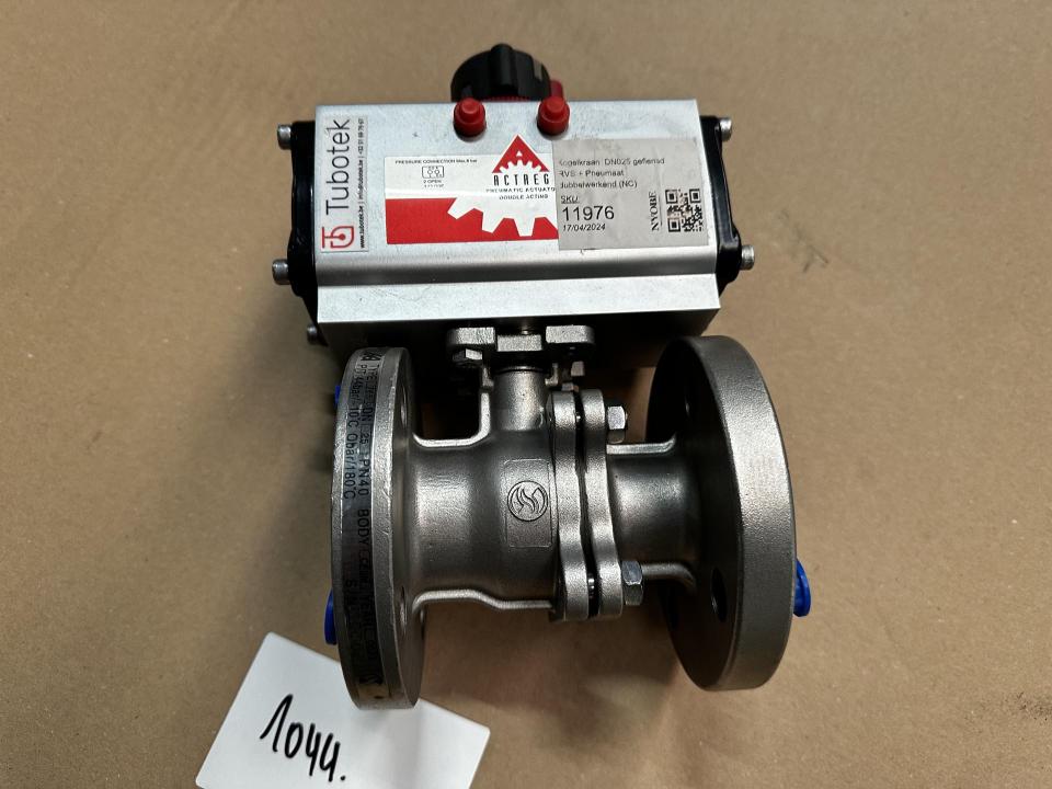 Brass ball valve DN25 with pneumatic actuator Valves