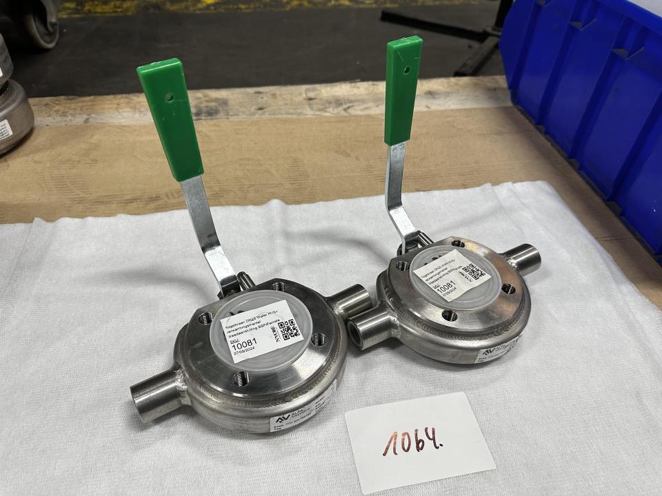 Ball valve PN 10-40 Valves